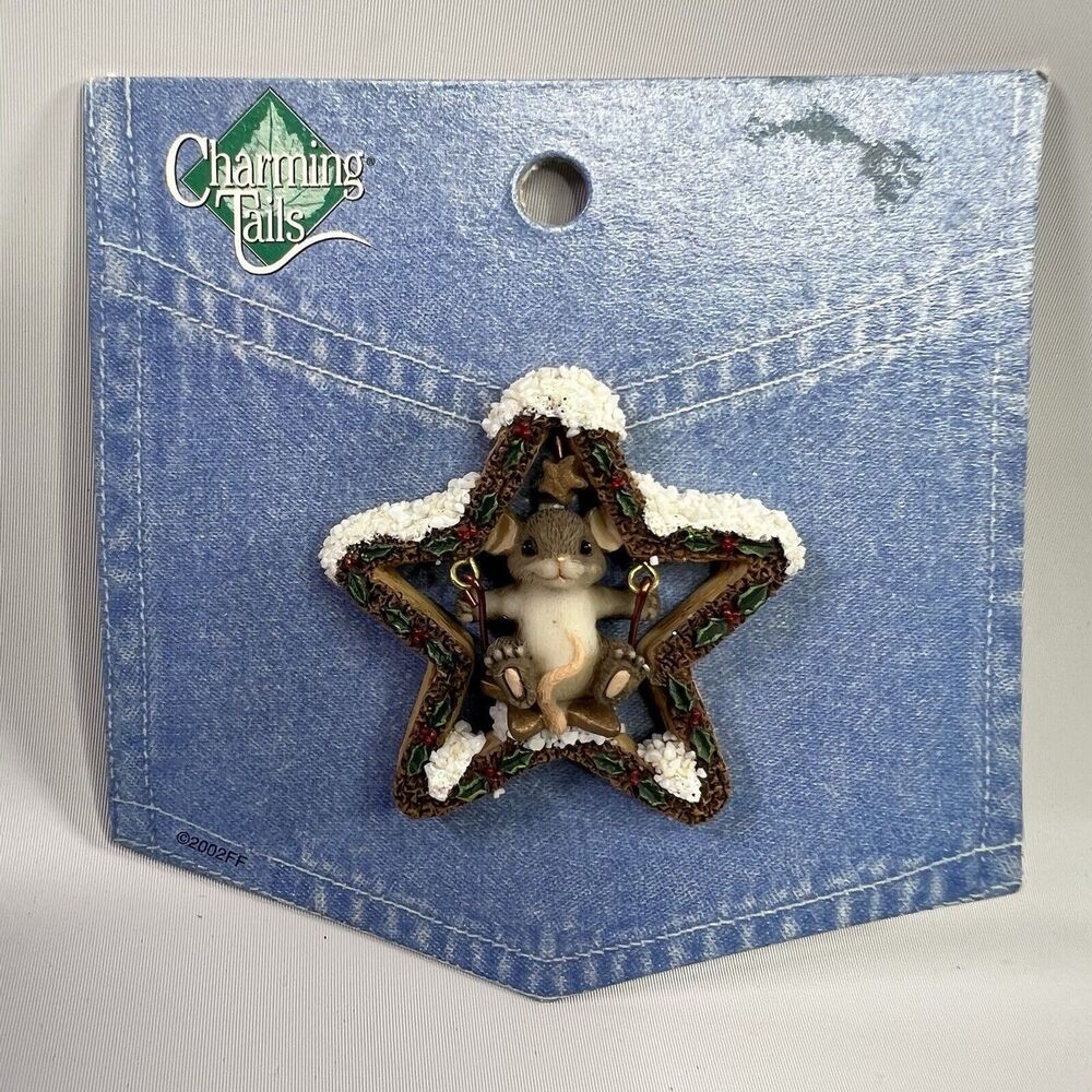 Charming Tails Vintage Pin Mackenzie Mouse Holiday Star Swing 2002 Denim Card